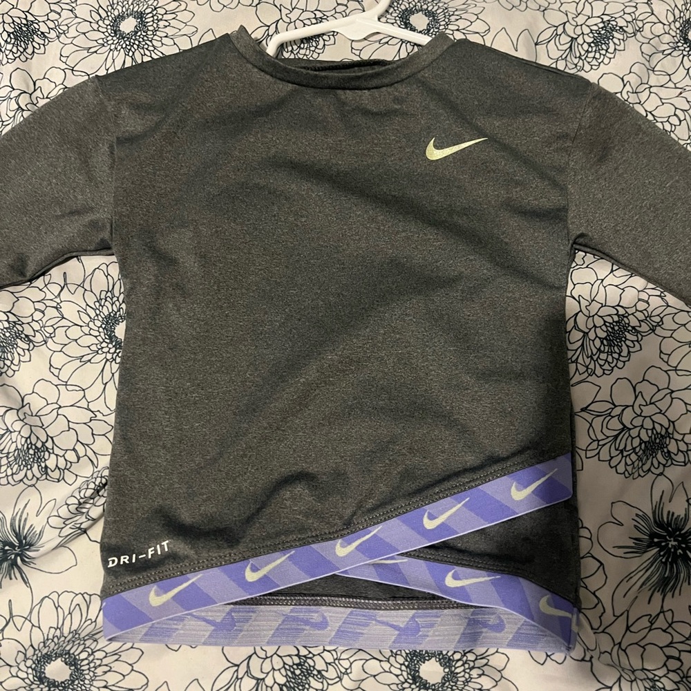 Nike Dri-fit shirt 18m